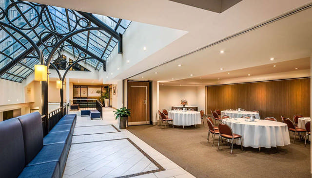 Batmans Hill on Collins